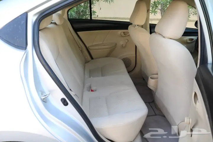 يارس 2014 أوتوماتيك - بودي وكالة - ب 18 ألف (image 10)