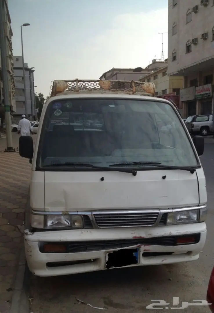 باص نيسان اورفان 2001 للبيع (image 5)