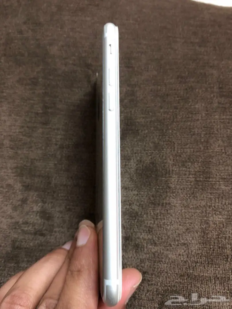 iPhone 6 - فضي - 64GB - الأحساء (image 5)