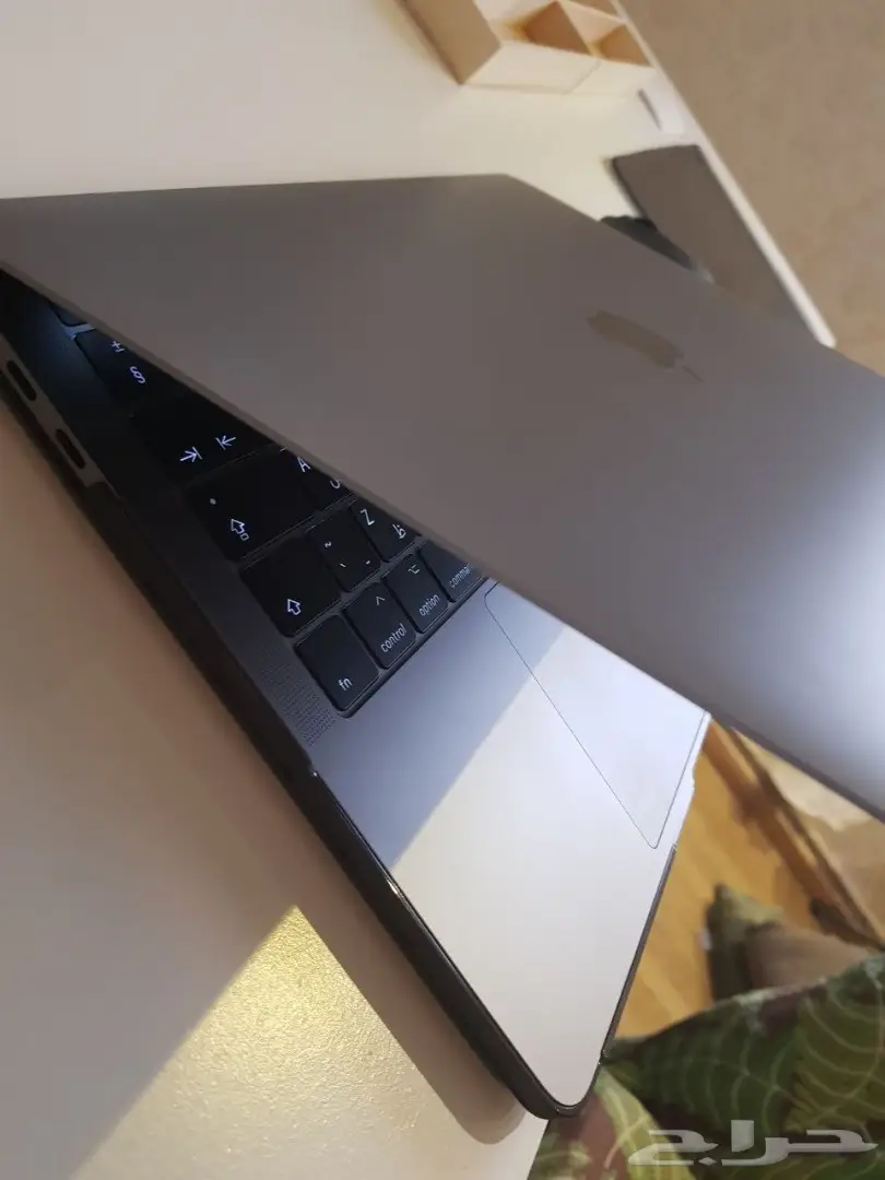macbook pro ماك بوك برو 