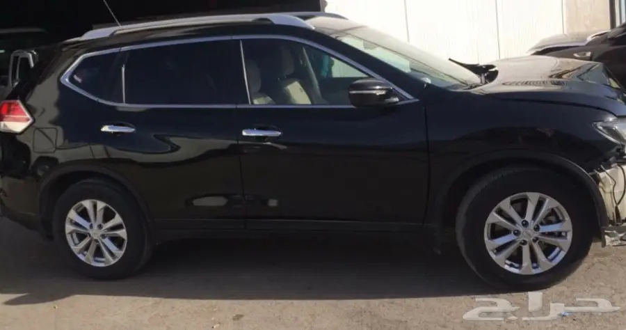 للبيع جيب نيسان اكس تريل 2016 مصدوم  (image 3)