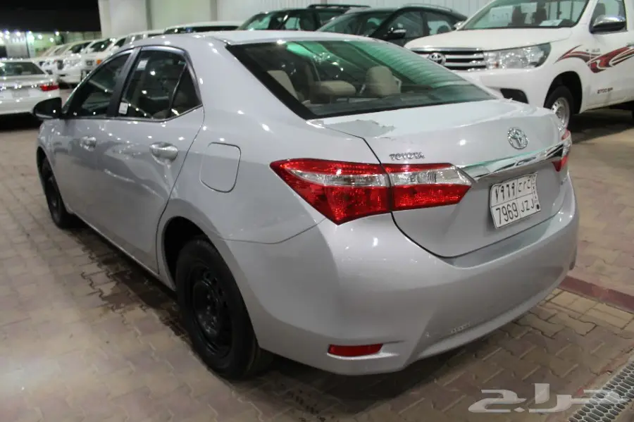 تويوتا كورولا XLI موديل 2016 (image 2)