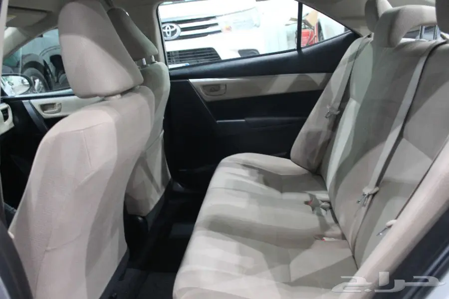 تويوتا كورولا XLI موديل 2016 (image 7)