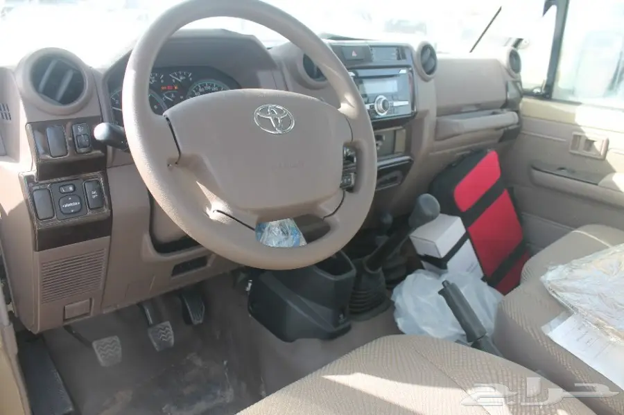 تويوتا شاص 2016 رفرف دو فلوك - أصفار سعودي (image 6)