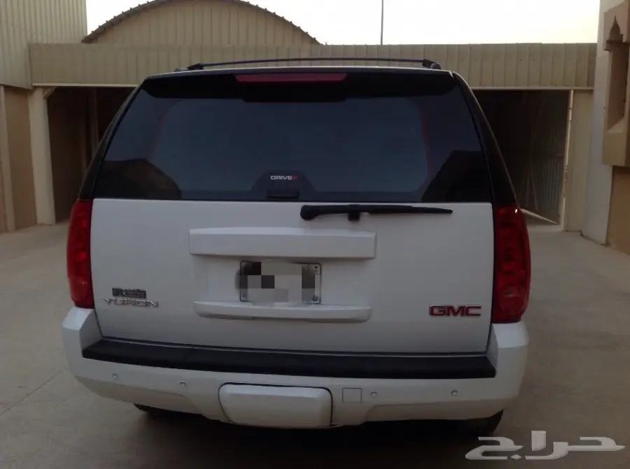 جمس يوكون 2009 نظيف جدا ماشي 75 ألف فقط (image 1)