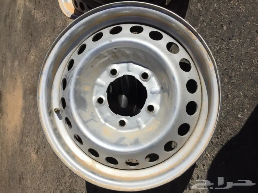 للبيع جنوط مقاس 17هلل صيني 