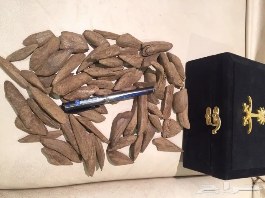 ربع كيلو عود ( تسع أوقيات ) 200 ريال (image 1)