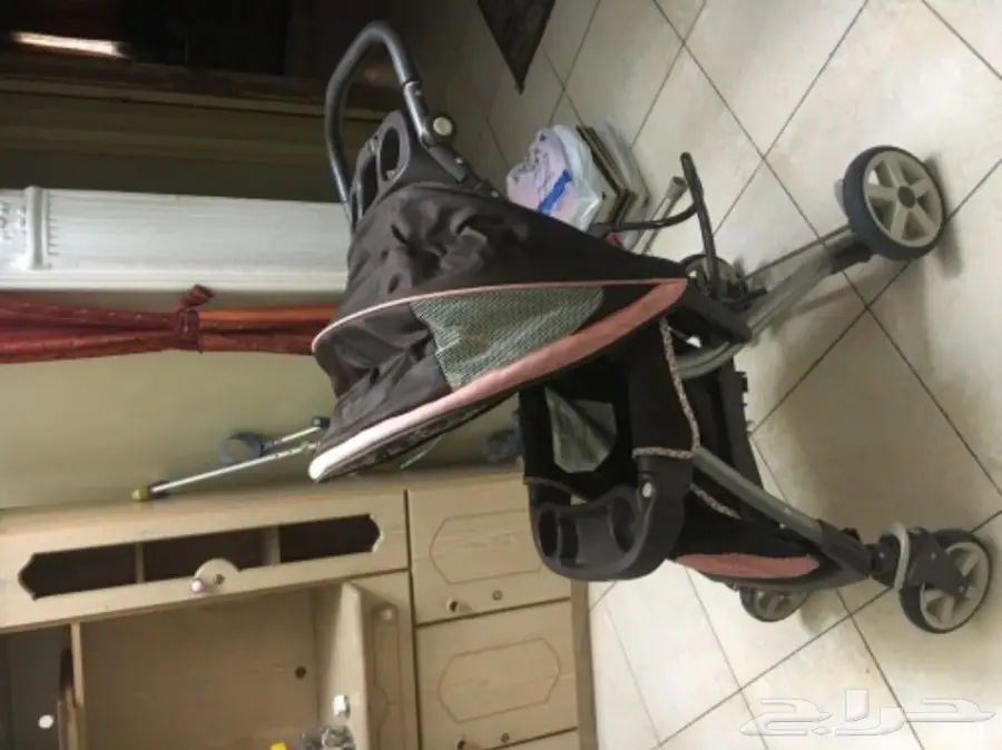 طقم كنب مع 2 تلفزون مع دولاب تلفزون (image 6)