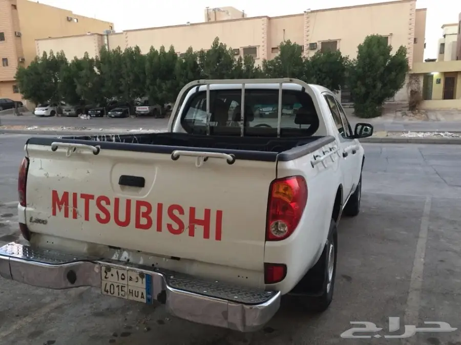 ميتسوبيشي L200 غمارتين 2014 - فرصة لا تعوض! (image 5)