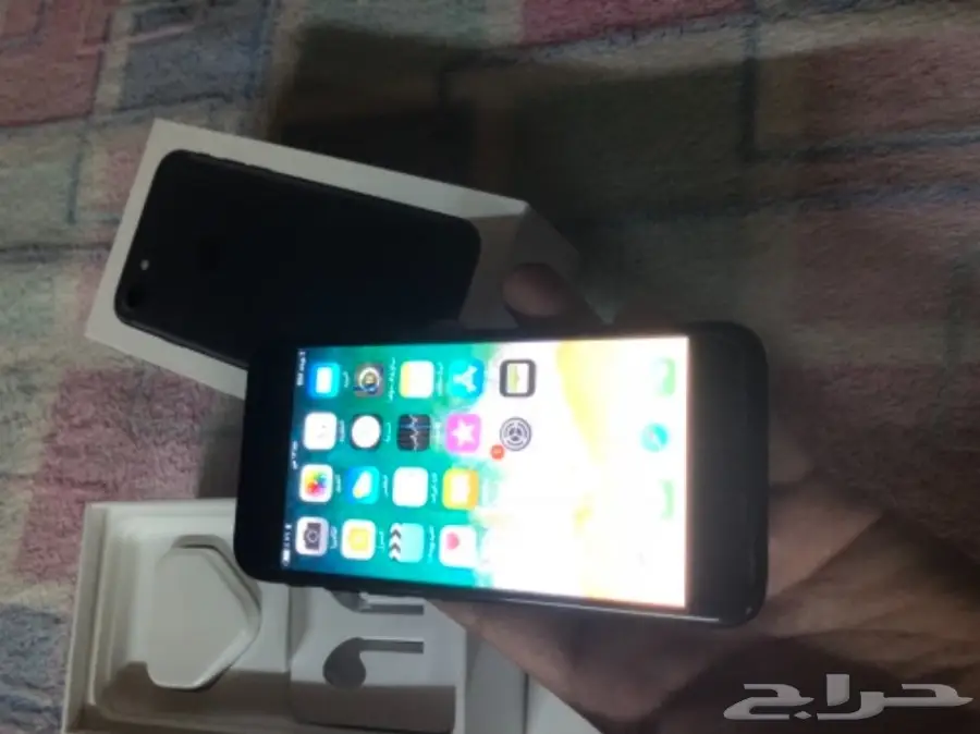 ايفون 7 اسود مطفي 32  (image 2)