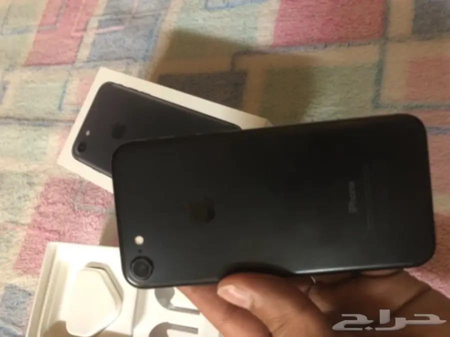 ايفون 7 اسود مطفي 32  (image 3)