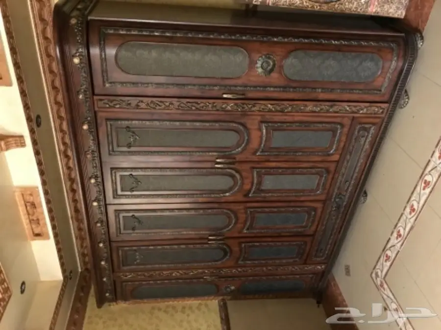 اثاث متنوع للبيع (image 3)