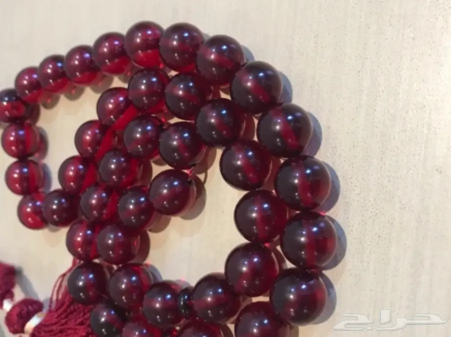 مزاد رقم 300 سبحة تراب كهرمان عنابي (image 2)