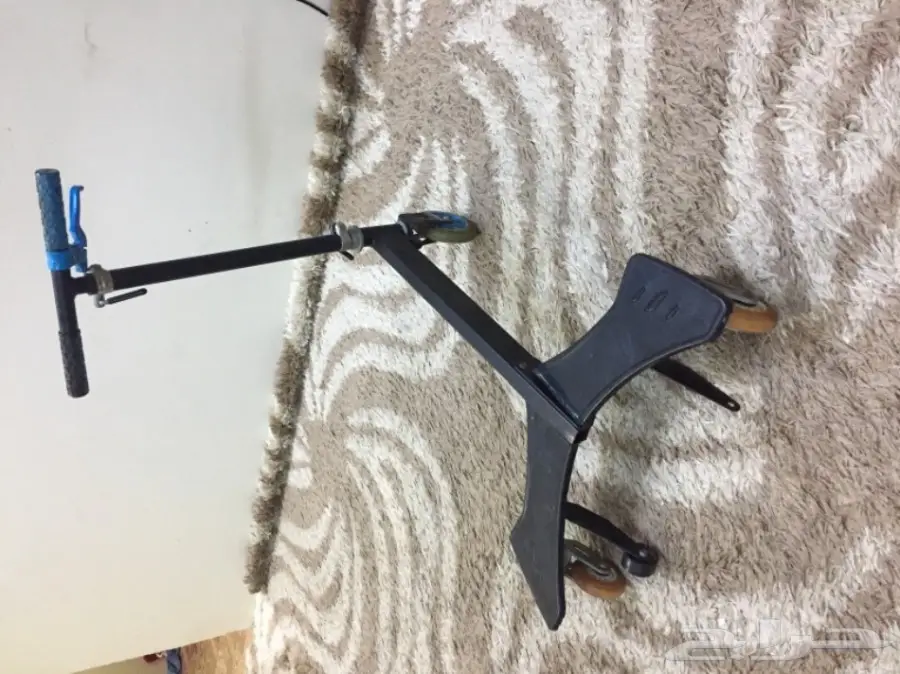 للبيع دراجة وسكوتر 100 ريال