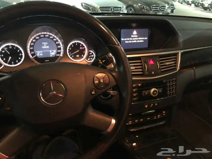 مرسيدسE 2010 بحالة ممتازة  كت AMG (image 8)