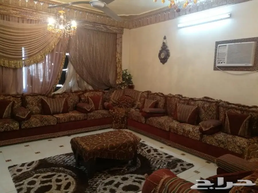 كنب تركي فاخر بالاستارة للبيع المدينة (image 4)