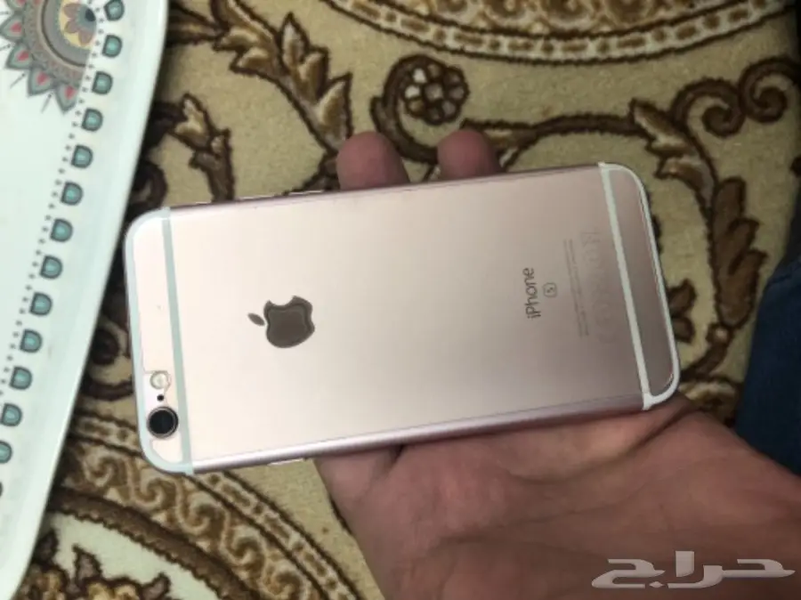 الخرج  - ايفون 6 اس معه كامل اغراضه 
