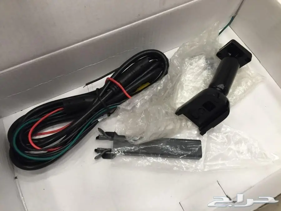 مرايا تعتيم LED بي 250 - تصميم أنيق وإضاءة مميزة (image 5)