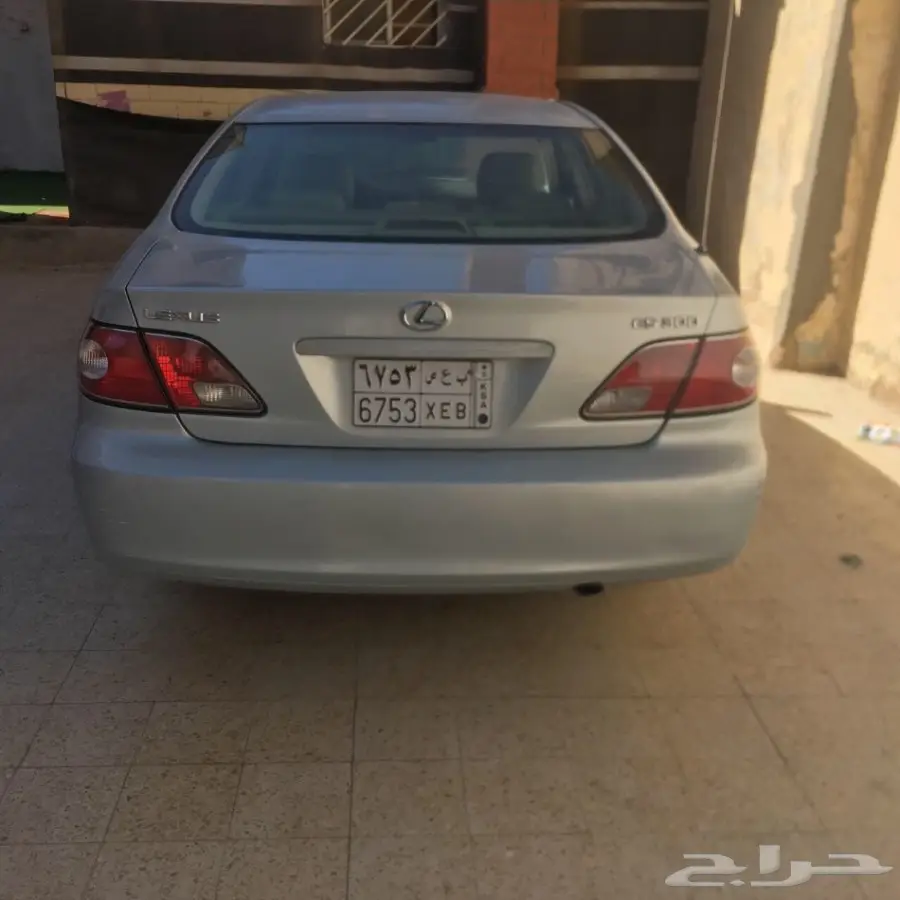 لكزس 300 نظيفه 2003 (image 2)