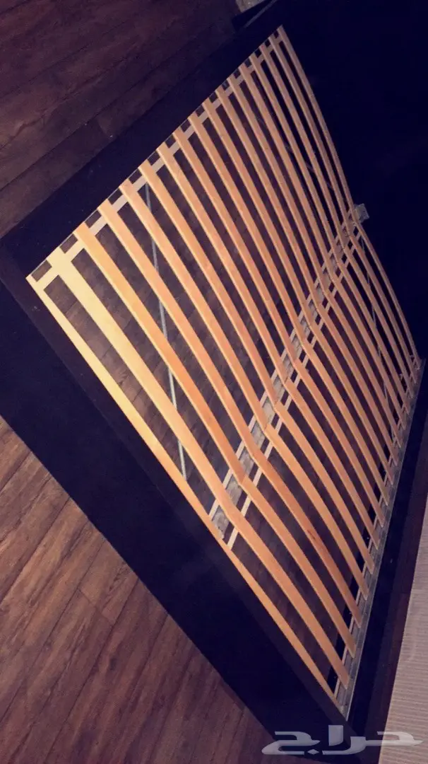 سرير نظيف من ايكيا مع الشرايح (image 2)