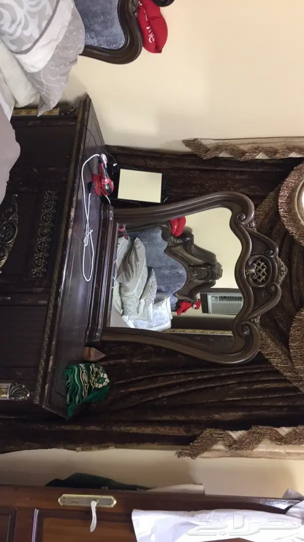 للبيع غرفة نوم كاملة مع طقم كنب (image 6)