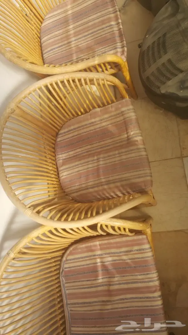 مجموعة اثاث للبيع بسعر بسيط وحالة جيدة (image 6)