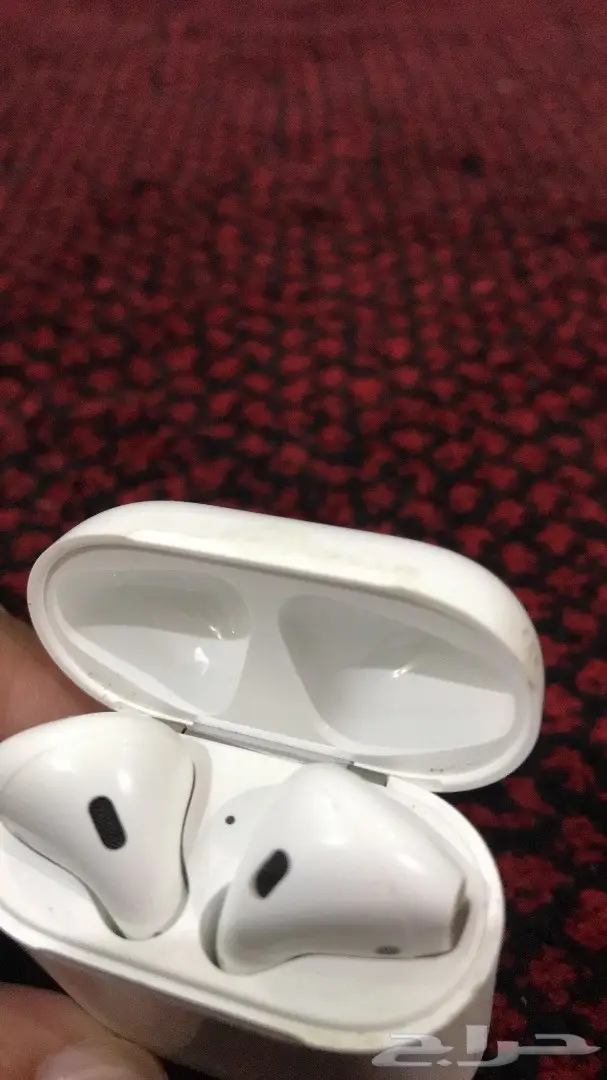 سماعات ايفون بلتوث مستخدمه جدا نظيفه 