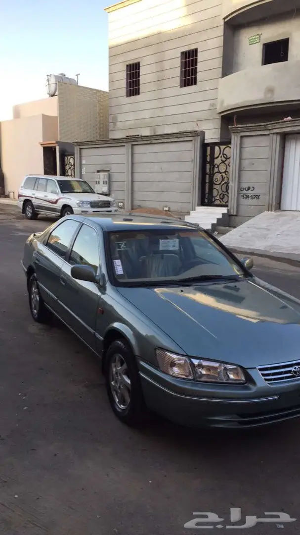 كامري للبيع