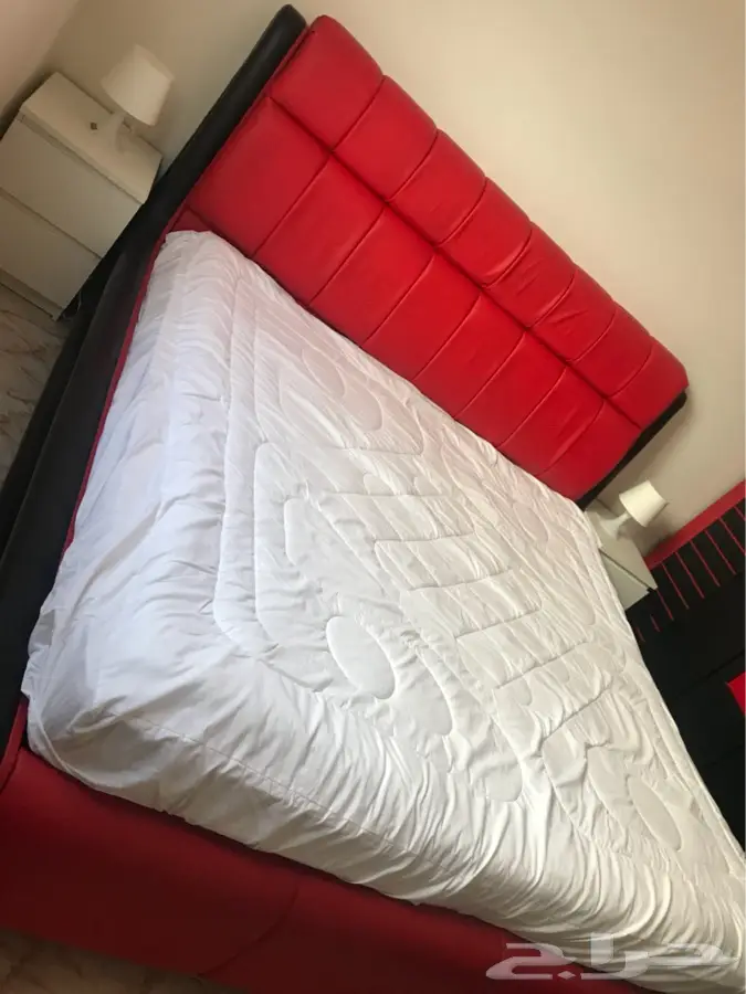 غرفه نوم سرير صناعة ماليزي جلد كامل  (image 1)