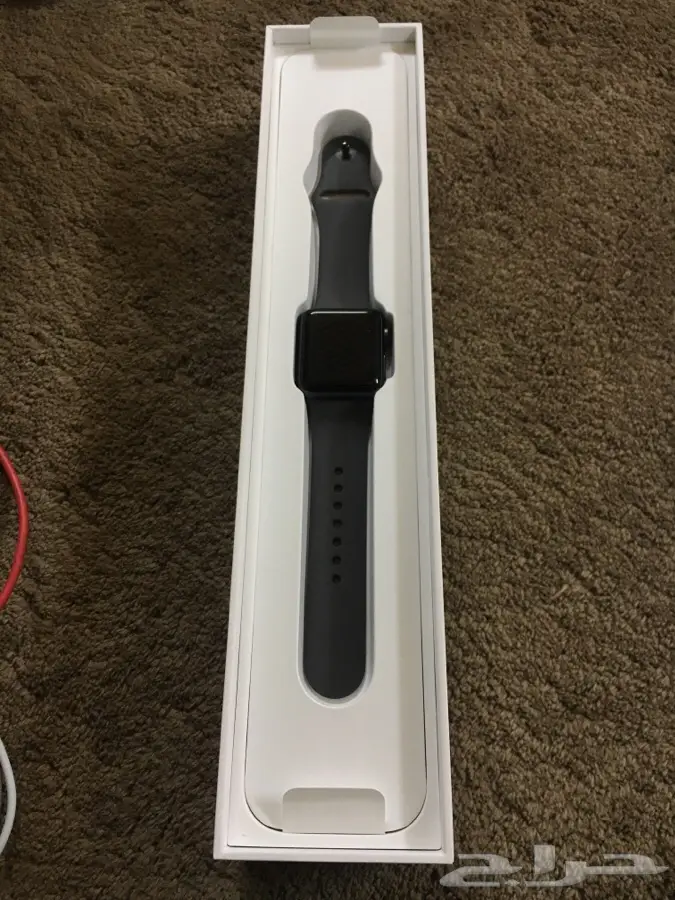 ساعة Apple أحدث إصدار - جديدة لم تستخدم! (image 2)