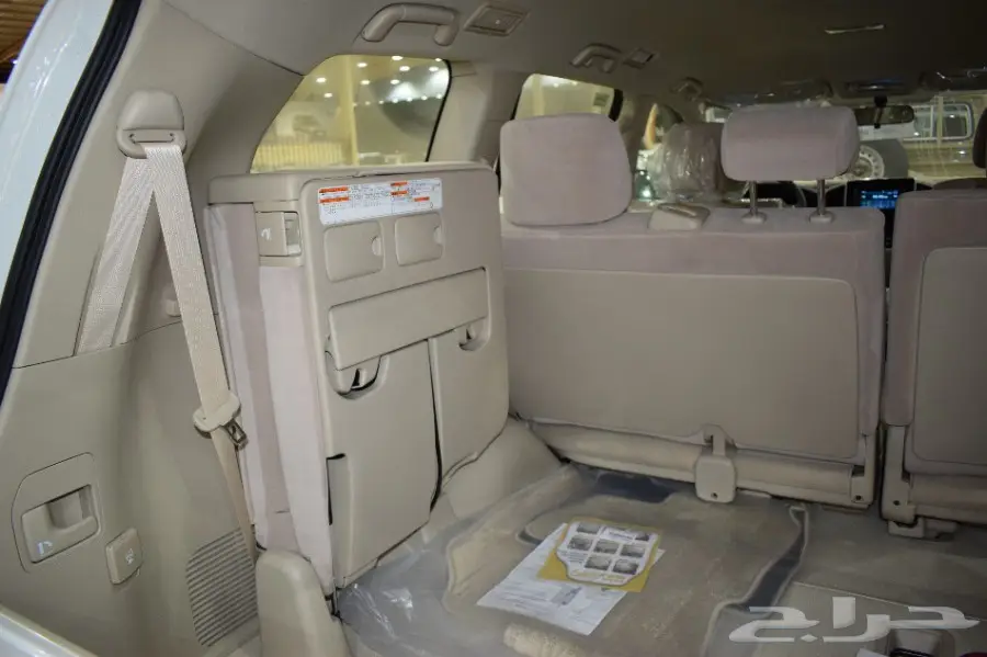 تويوتا لاندكروزر 2018 GXR1 V6 سعودي (image 34)