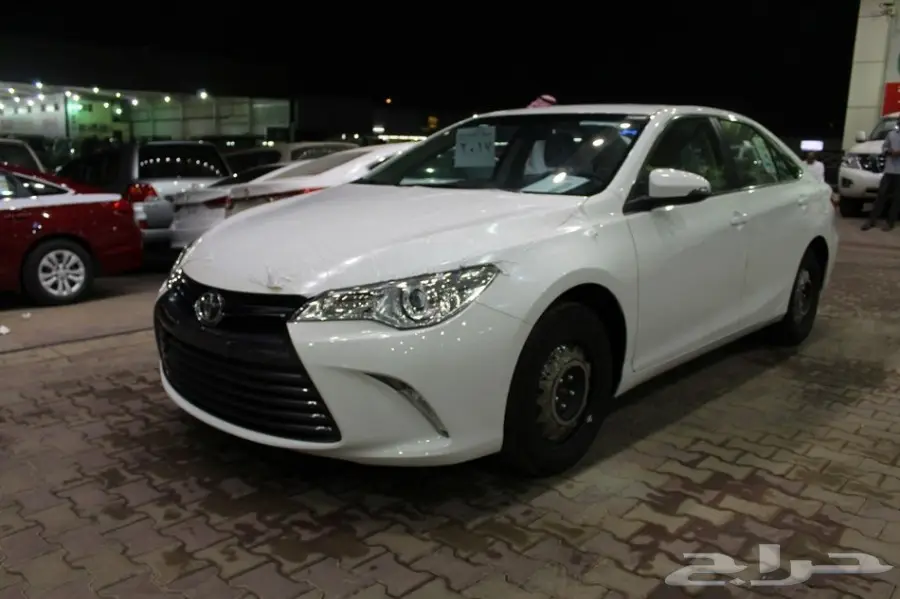 تويوتا كامري GL بريمي موديل 2017 (image 2)