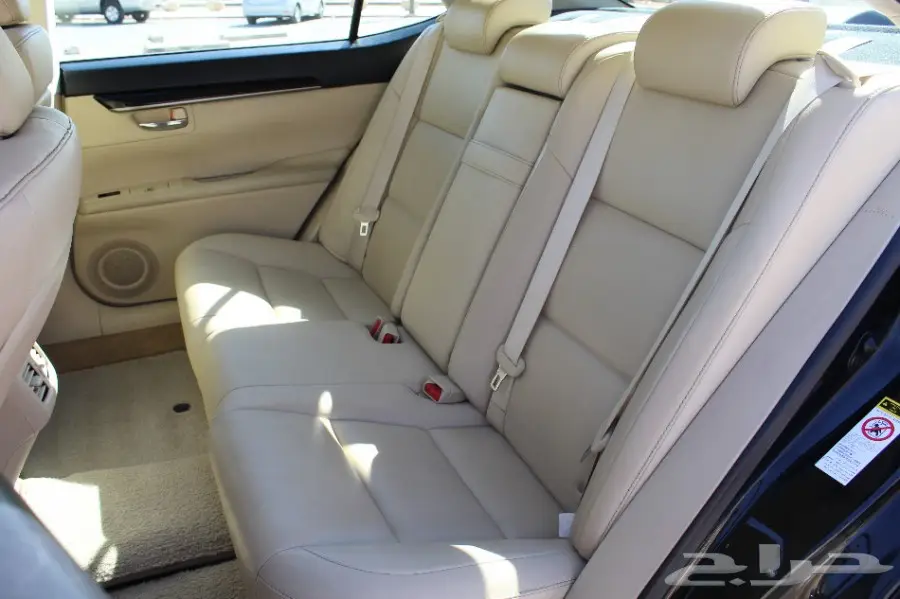 لكزس ES350 موديل 2014 (image 9)