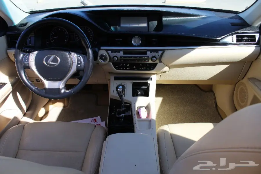 لكزس ES350 موديل 2014 (image 10)
