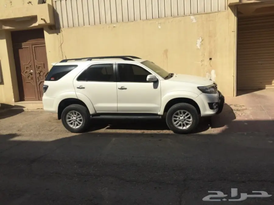 فورتشنر  فل كامل جلد 2013 (image 5)