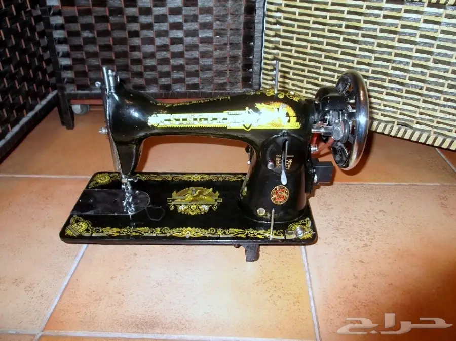 مكينة خياطة سنجر SINGER اصلية (image 1)