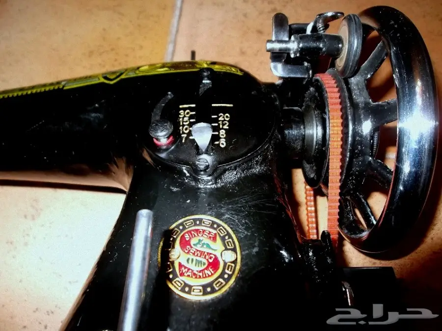 مكينة خياطة سنجر SINGER اصلية (image 4)