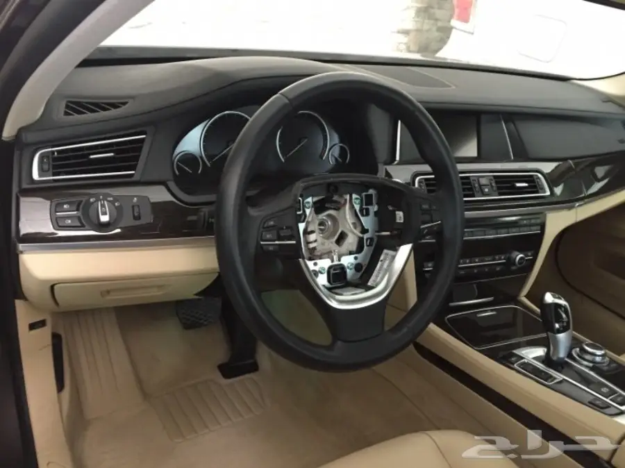 بي ام  معالة باب وانوار (image 2)