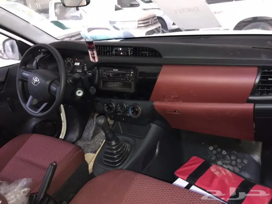 نوفا هايلكس 2017 ديزل - سعودي أصل (image 13)