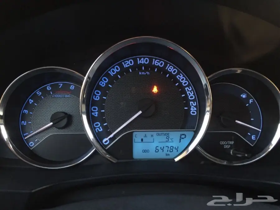 تويوتا كورولا 2015 (image 15)