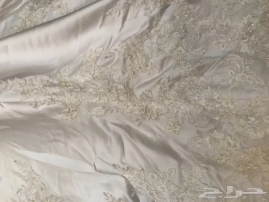 فستان زفاف ملكي للبيع (image 2)