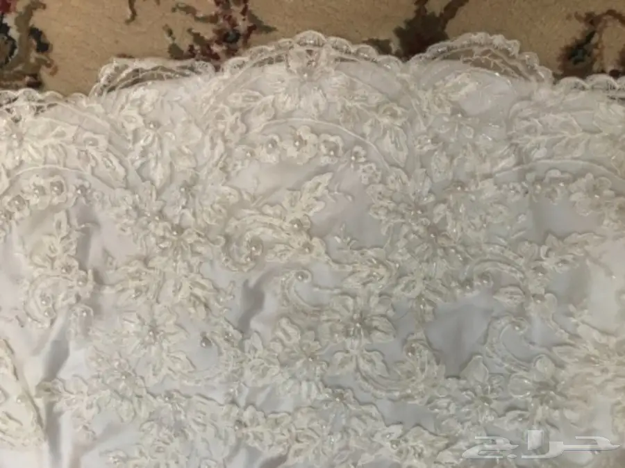 فستان زفاف ملكي للبيع (image 3)