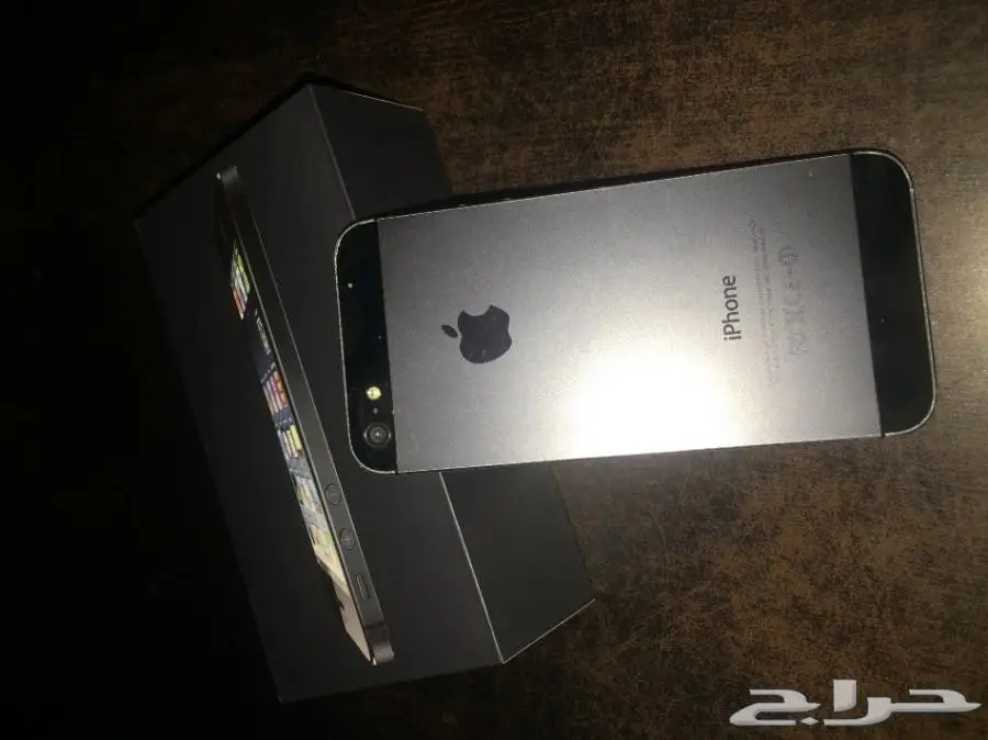 للبيع ايفون 5 16GB اسود (image 3)