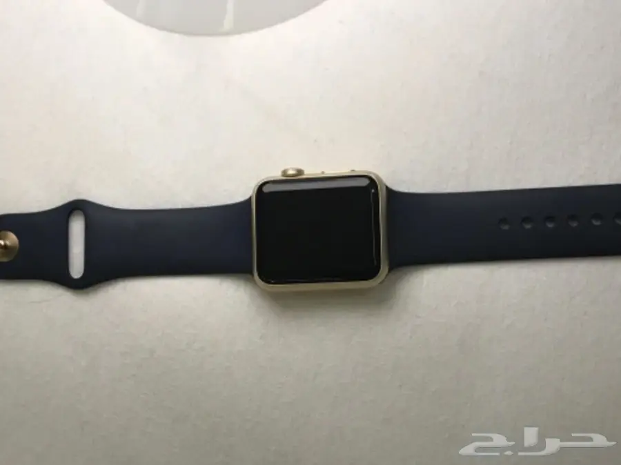 للبيع ساعه Apple Watch 42 ذهبي serious 1 (image 4)