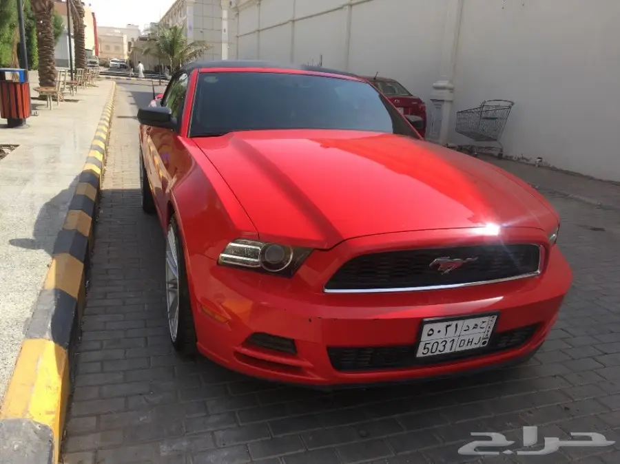 موستينج 2014 لون احمر  (image 3)