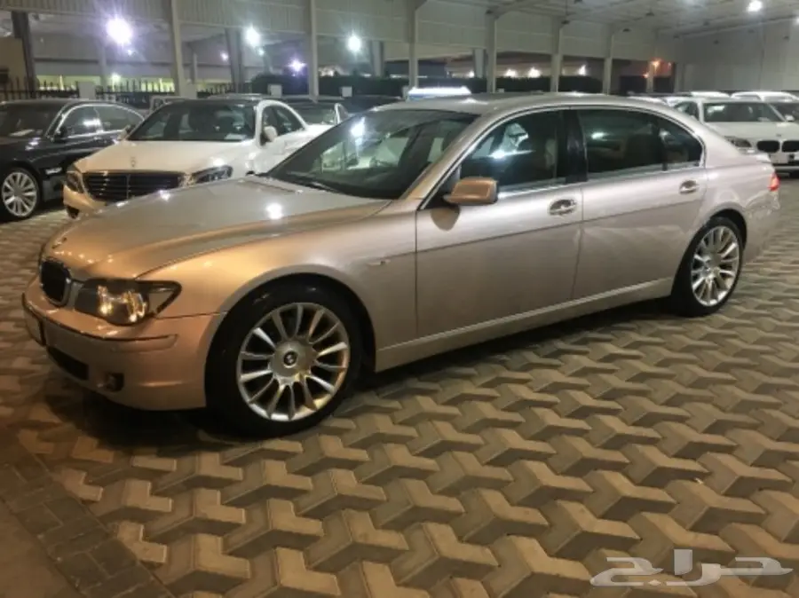 BMW 2007 740IL (image 2)