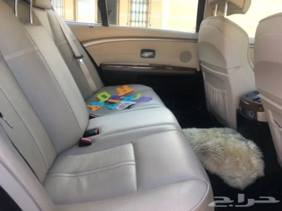 BMW 2007 740IL (image 26)