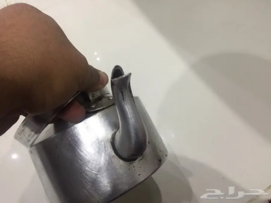 ابريق معدن هندي قديم (image 3)