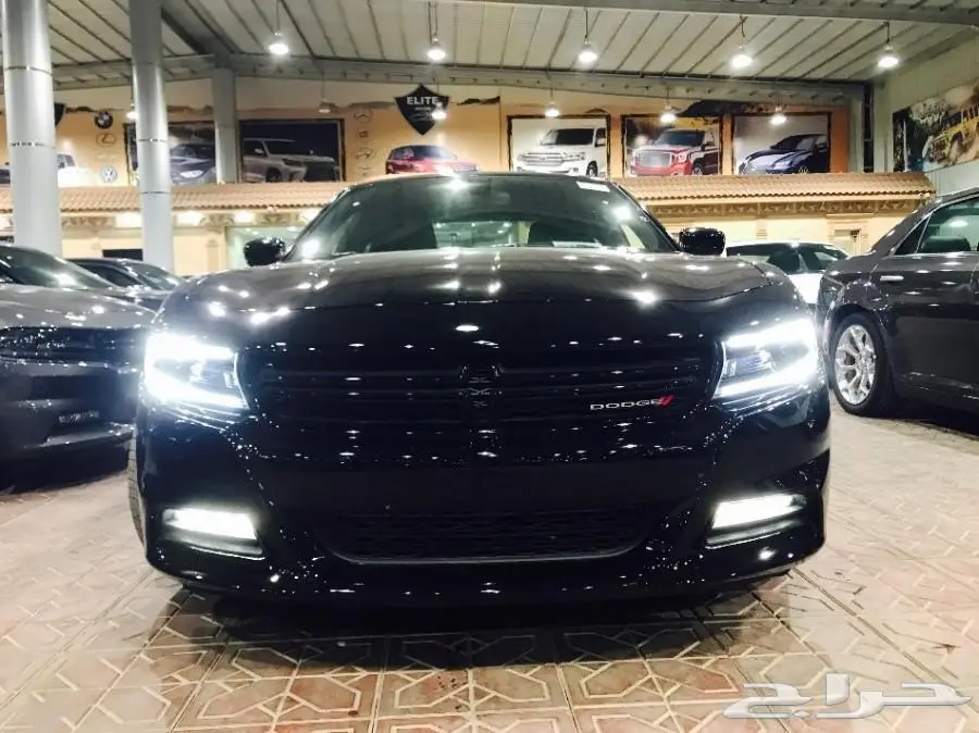 تشارجر - SXT 2 - فتحه شاشه - 2018 - سعودي (image 17)