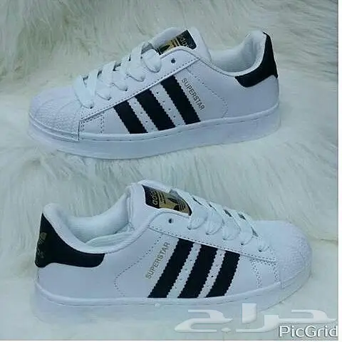 جزم اديداس مخفضه 